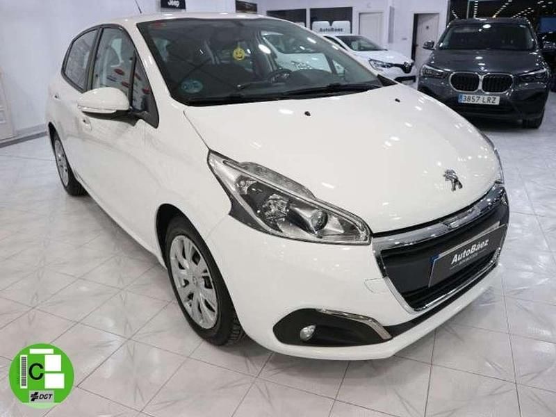 Usado Peugeot 208 Active 99 CV (72 kW) 2019 Utilitario