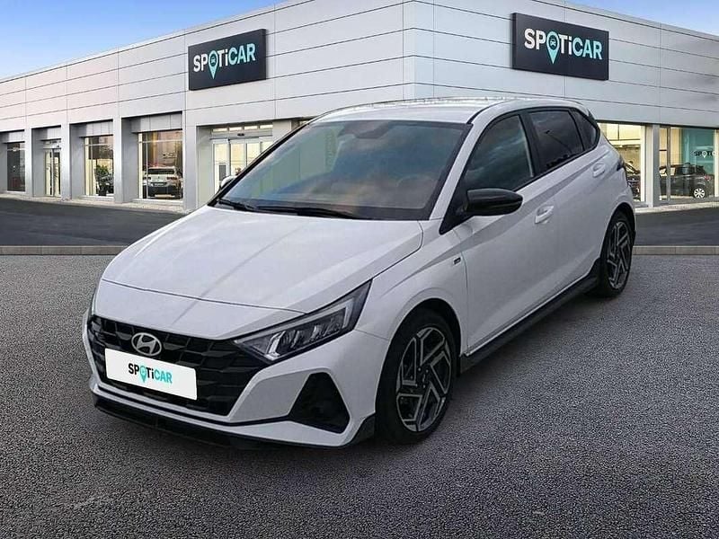 Blanco Usado 2024 Hyundai i20 N Line Utilitario | 15.900 € (Buen precio) - Imagen 1/4