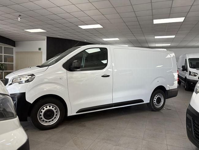 Usado Peugeot Expert 100 CV (73 kW) 2023 Blanco Van