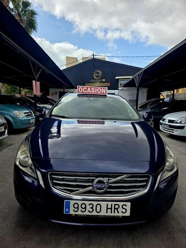 Azul Usado 2013 Volvo V60 Familiar | 5850 € (Precio justo) - Imagen 1/4