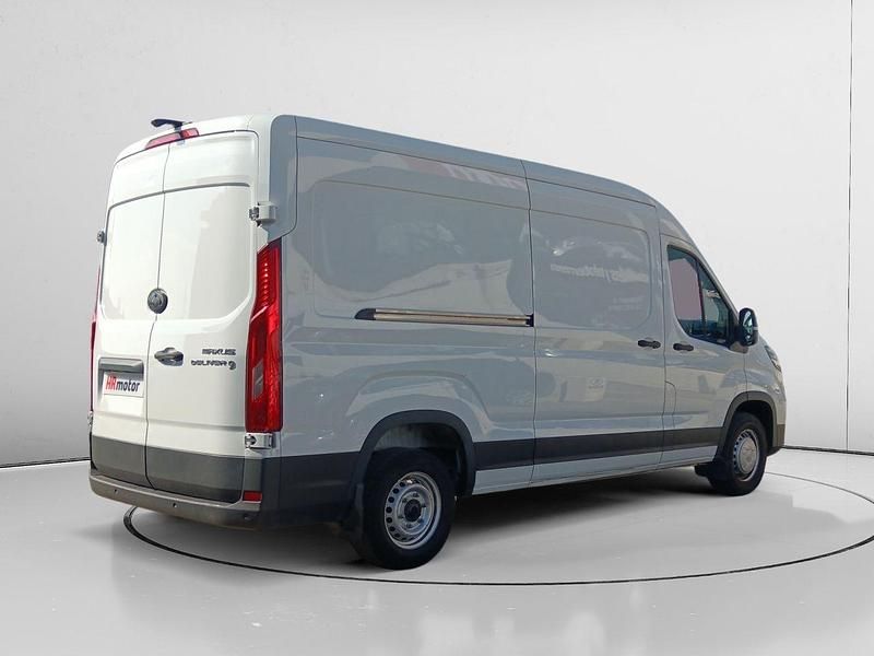 Usado Maxus V90 150 CV (110 kW) 2023 Blanco Van