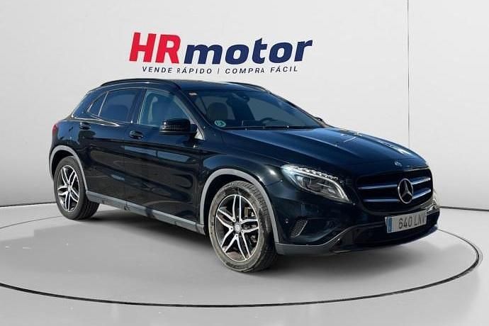 Negro Usado 2016 Mercedes GLA200 Style SUV | 17.410 € (Buen precio) - Imagen 1/4