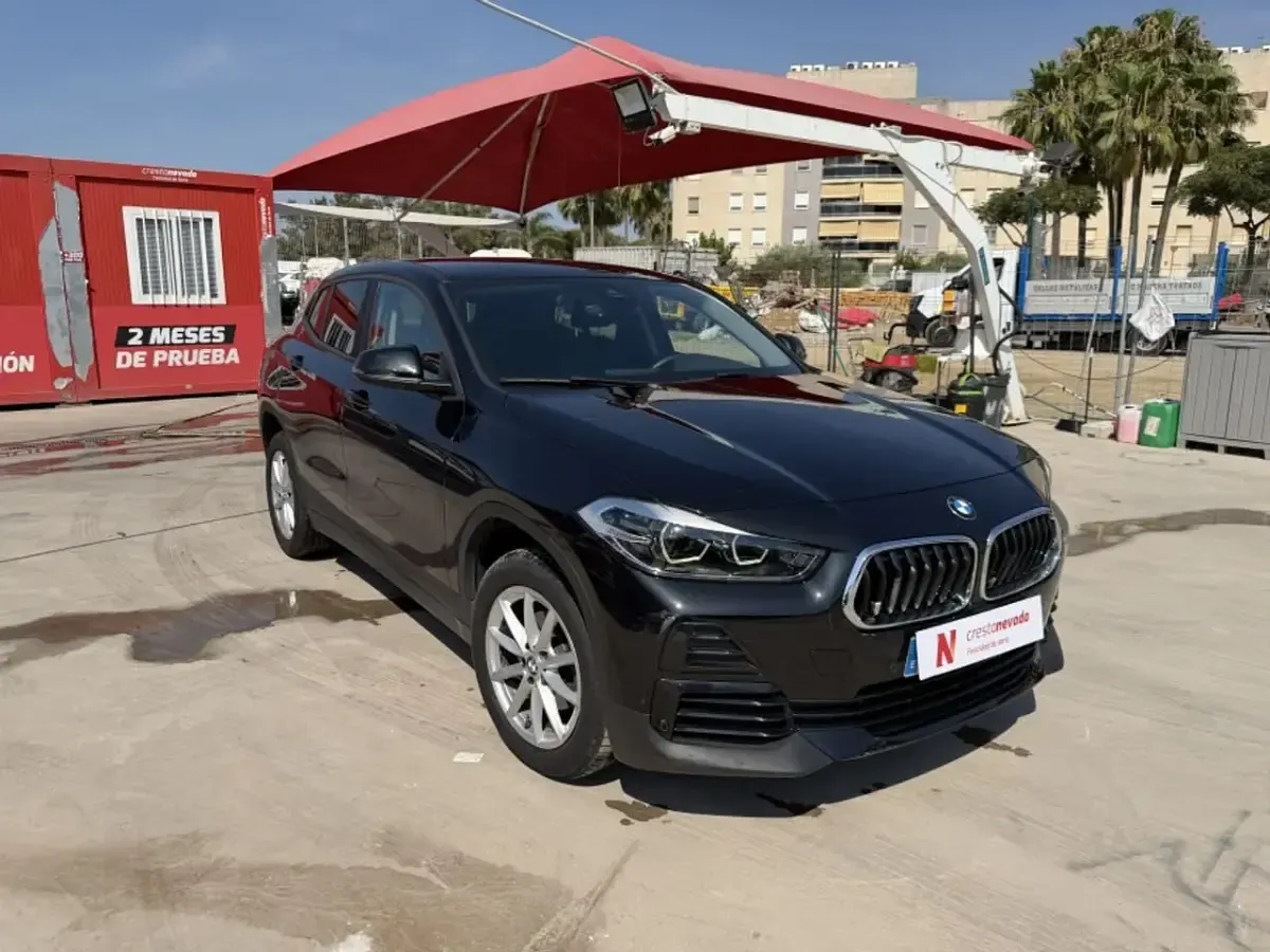 Usado BMW X2 Comfort Edition 116 CV (85 kW) 2023 Negro SUV