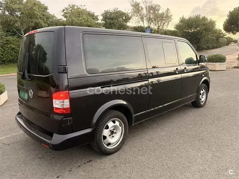 Usado VW Caravelle 150 CV (110 kW) 2022 Azul Van