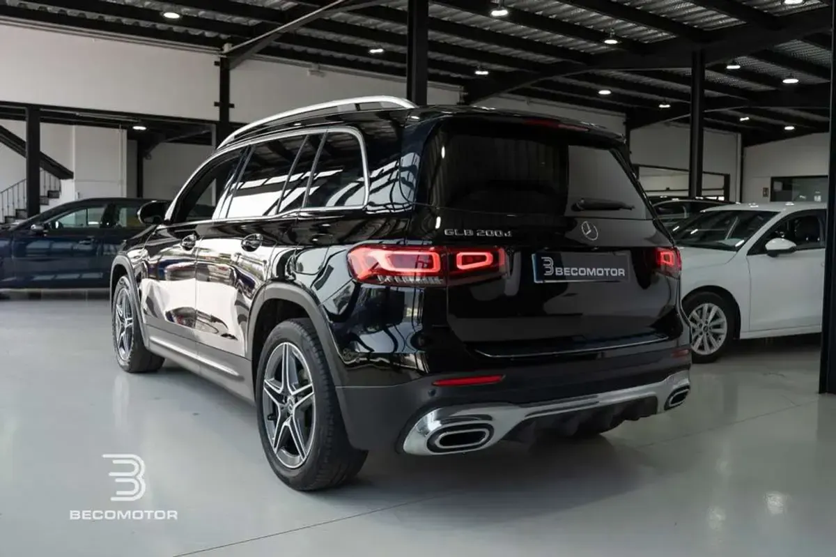Usado Mercedes GLB200 150 CV (110 kW) 2020 Negro SUV