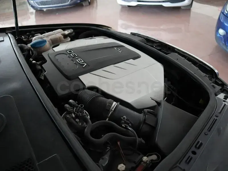 Usado Audi A6 Premium 233 CV (171 kW) 2007 Negro Familiar