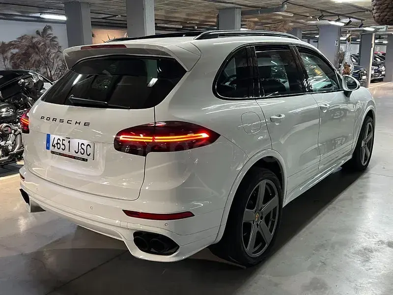 Usado Porsche Cayenne Platinum Edition 262 CV (192 kW) 2016 Blanco SUV
