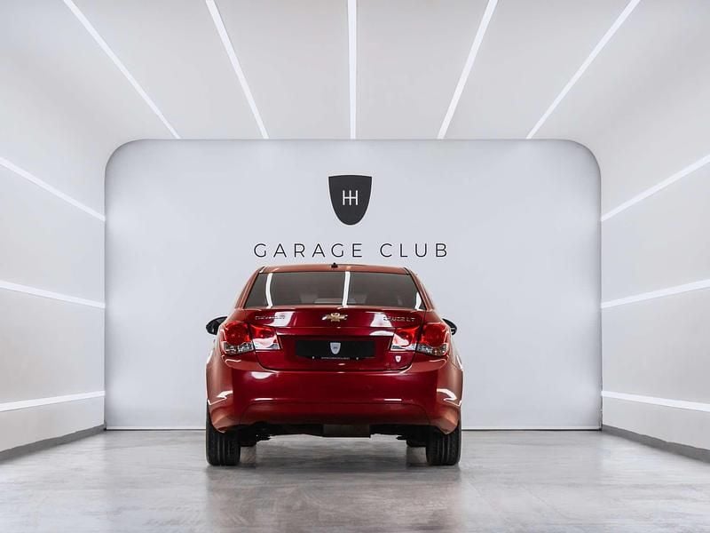 Usado Chevrolet Cruze LT 150 CV (110 kW) 2010 Rojo Berlina