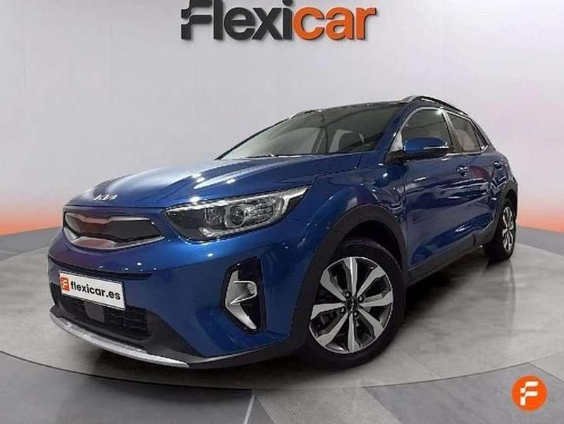 Begagnad Kia Stonic 101 HK (74 kW) 2022 Blå SUV
