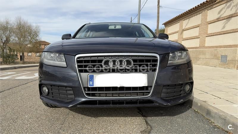 Azul Usado 2011 Audi A4 Familiar | 18.995 € - Imagen 1/4