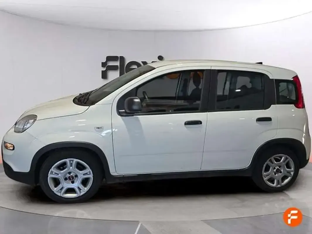Usado Fiat Panda 71 CV (52 kW) 2024 Blanco Utilitario