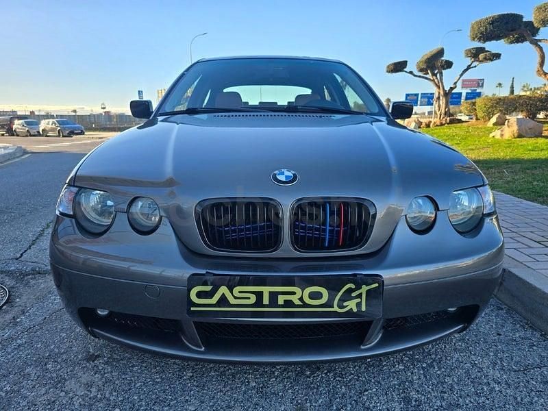Käytetty BMW 320 150 HP (110 kW) 2004 Harmaa Sedan