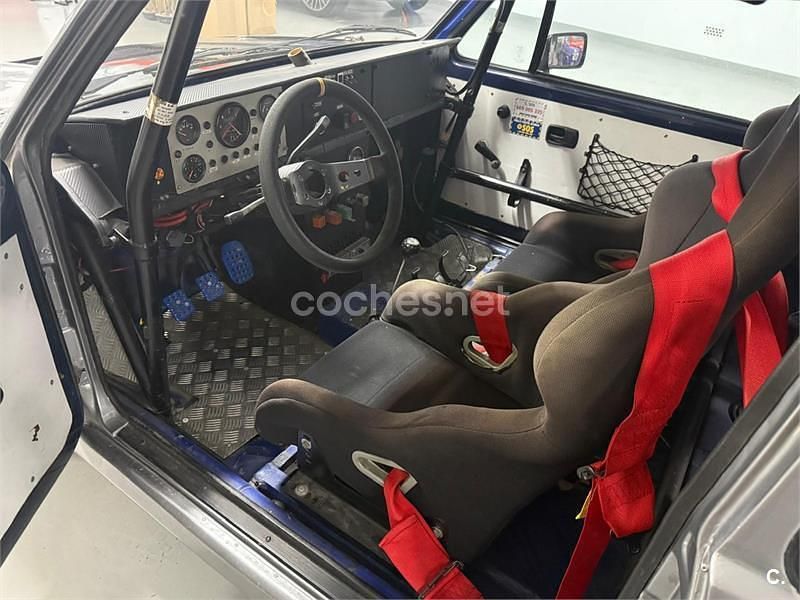 Usado VW Golf Cabriolet 75 CV (55 kW) 1983 Gris / plata Descapotable