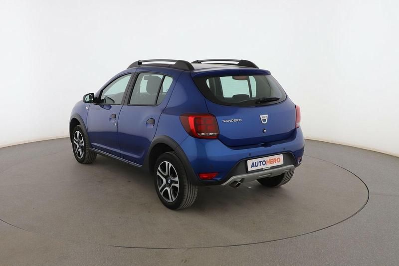 Usado Dacia Sandero 101 CV (74 kW) 2020 Azul Utilitario