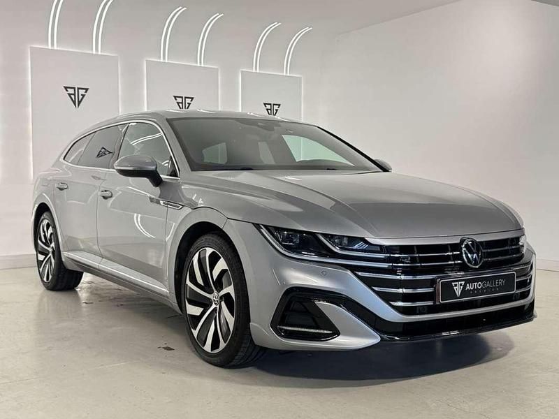 Usado VW Arteon R-line 218 CV (160 kW) 2021 Plateado Familiar