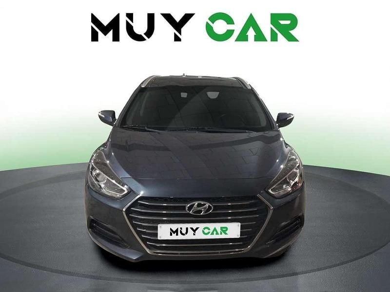 Usado Hyundai i40 141 CV (103 kW) 2016 Azul Familiar