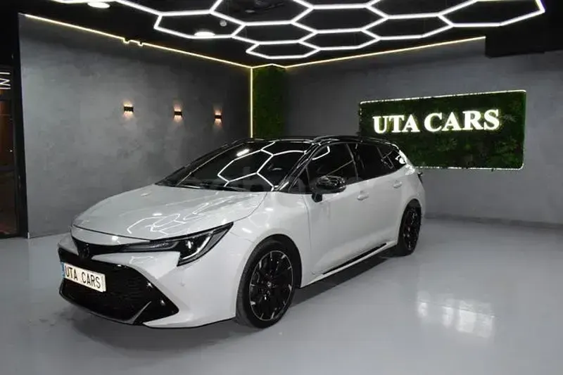 Usado Toyota Corolla Sport 180 CV (132 kW) 2022 Beige Familiar