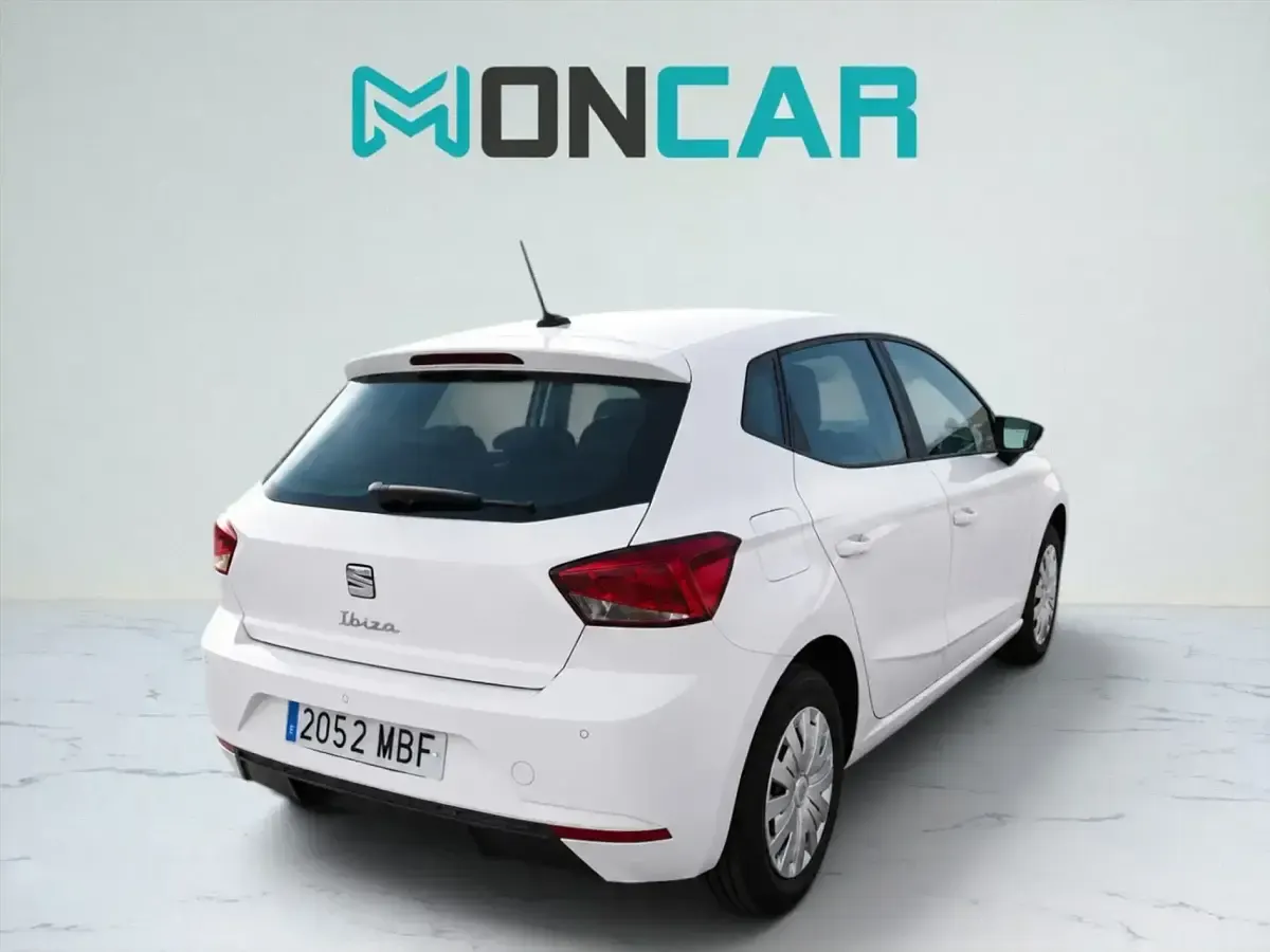 Usado Seat Ibiza Reference 80 CV (58 kW) 2022 Blanco Utilitario