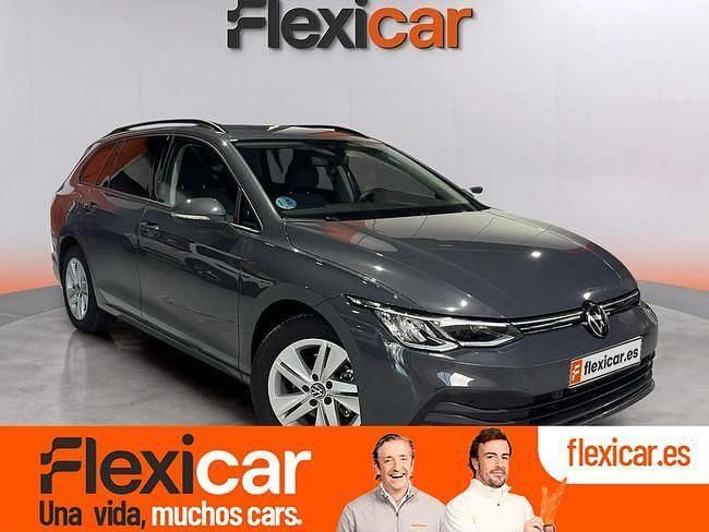 Usado VW Golf VIII Life 131 CV (96 kW) 2024 Gris Familiar