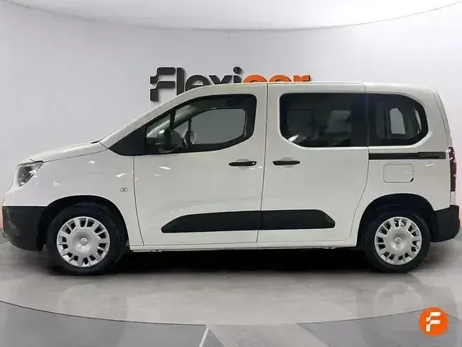 Usado Opel Combo Edition+ 102 CV (75 kW) 2022 Blanco Monovolumen
