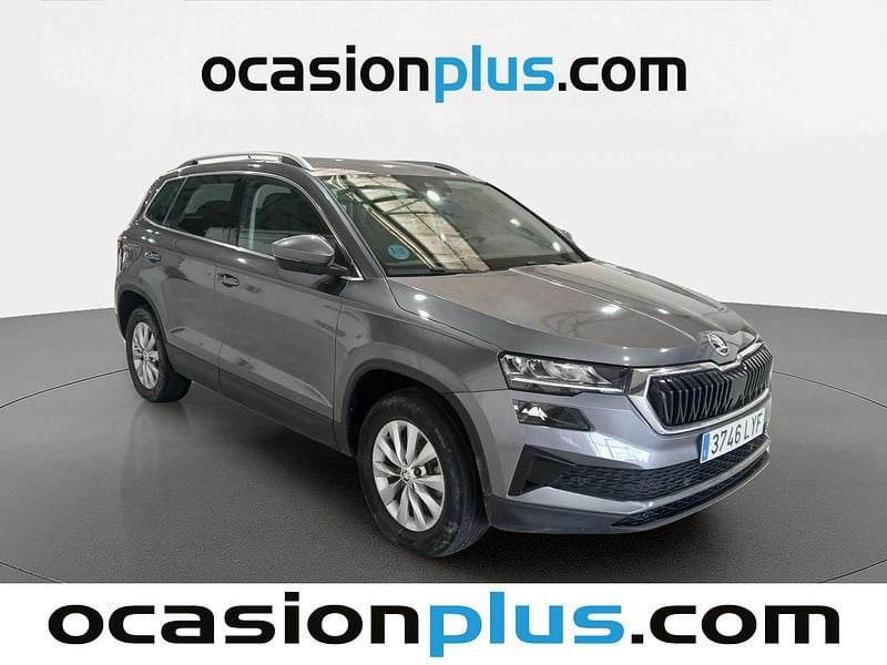 Käytetty Skoda Karoq Ambition 150 HP (110 kW) 2022 Harmaa Katumaasturi
