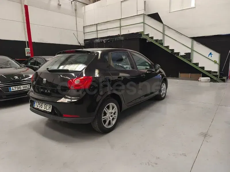 Usado Seat Ibiza Reference 105 CV (77 kW) 2009 Negro Berlina