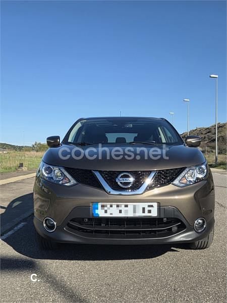 Usado Nissan Qashqai N-TEC 130 CV (95 kW) 2014 Marrón SUV