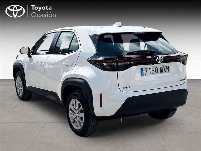 Usado Toyota Yaris Cross Business Edition 116 CV (85 kW) 2024 SUV