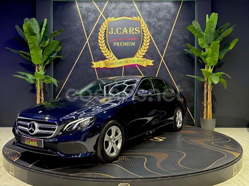 Azul Usado 2017 Mercedes E220 Berlina | 26.900 € (Caro) - Imagen 1/4