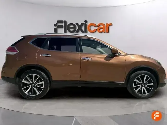 Usado Nissan X-Trail 360º 130 CV (95 kW) 2015 Naranja SUV