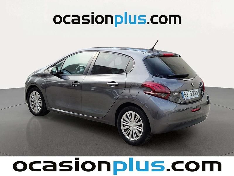 Usado Peugeot 208 Signature Sky 83 CV (61 kW) 2019 Gris Utilitario