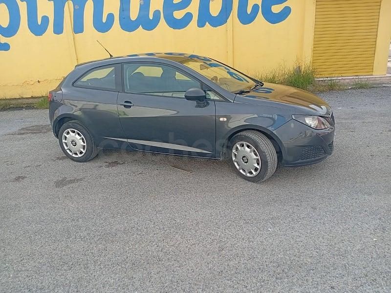 Usado Seat Ibiza SC Reference 90 CV (66 kW) 2012 Marrón Utilitario
