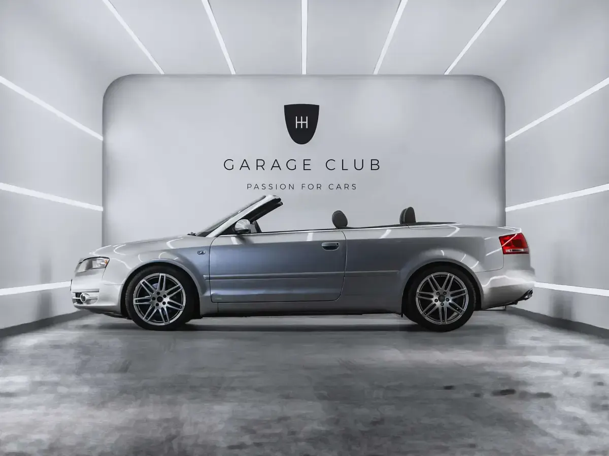 Usado Audi A4 Cabriolet 233 CV (171 kW) 2008 Gris / plata Descapotable
