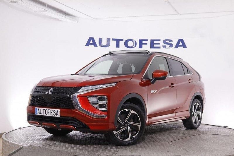 Usado Mitsubishi Eclipse Cross 188 CV (138 kW) 2021 Granate SUV