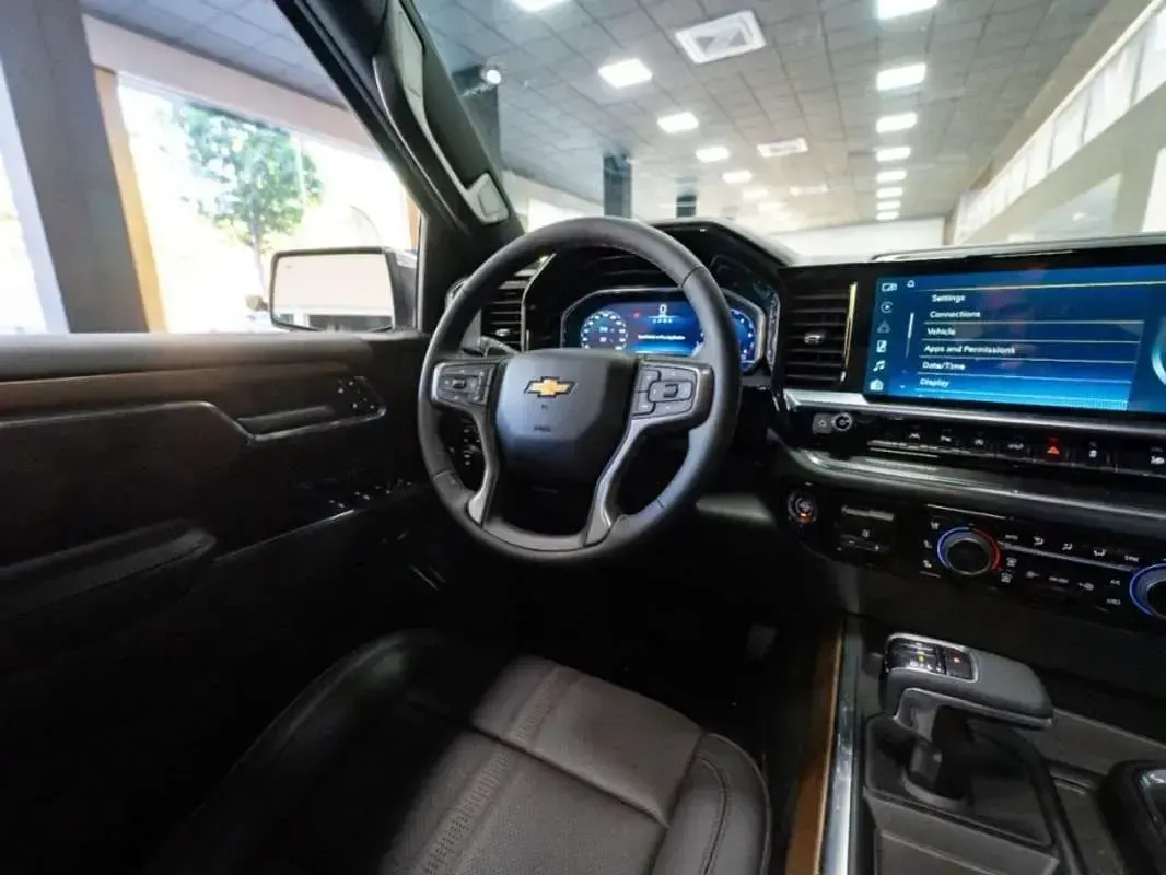 Nuevo Chevrolet Silverado 420 CV (308 kW) 2026 Negro SUV
