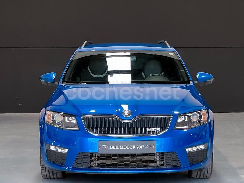 Usado Skoda Octavia RS 200 CV (147 kW) 2013 Azul Familiar