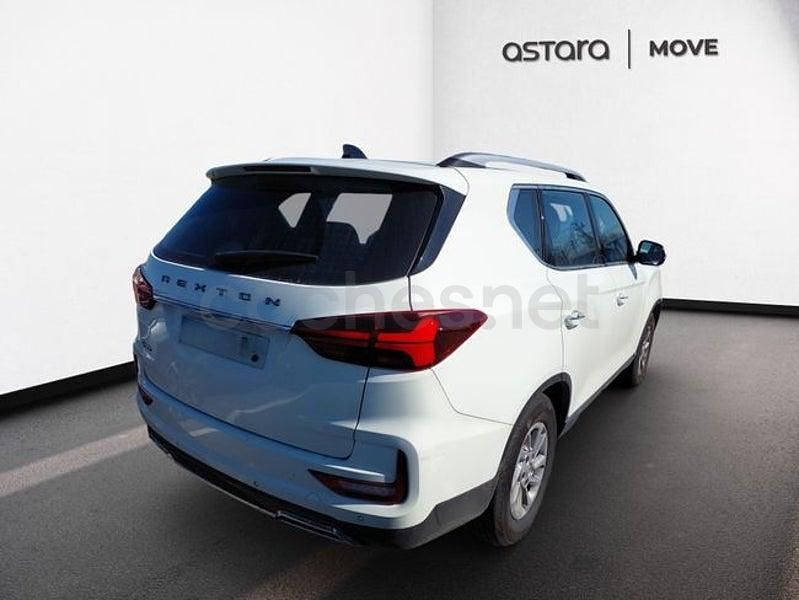 Usado Ssangyong (KGM) Rexton 202 CV (148 kW) 2024 Blanco SUV