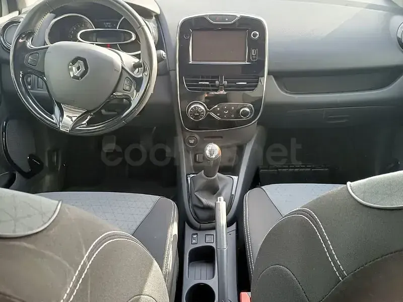 Usado Renault Clio IV Dynamique 90 CV (66 kW) 2013 Blanco Berlina