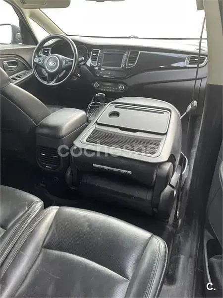 Usado Kia Carens 136 CV (100 kW) 2015 Azul Monovolumen