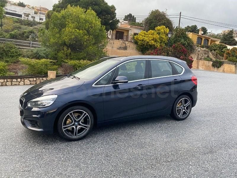 Usado BMW 216 Active Tourer 116 CV (85 kW) 2016 Azul Monovolumen