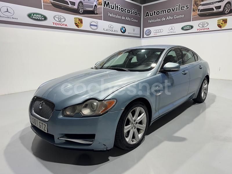 Azul Usado 2010 Jaguar XF Luxury Berlina | 5990 € (Buen precio) - Imagen 1/4