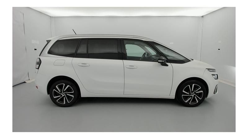 Usado Citroën C4 SpaceTourer Shine 130 CV (95 kW) 2021 Polarweiß Monovolumen