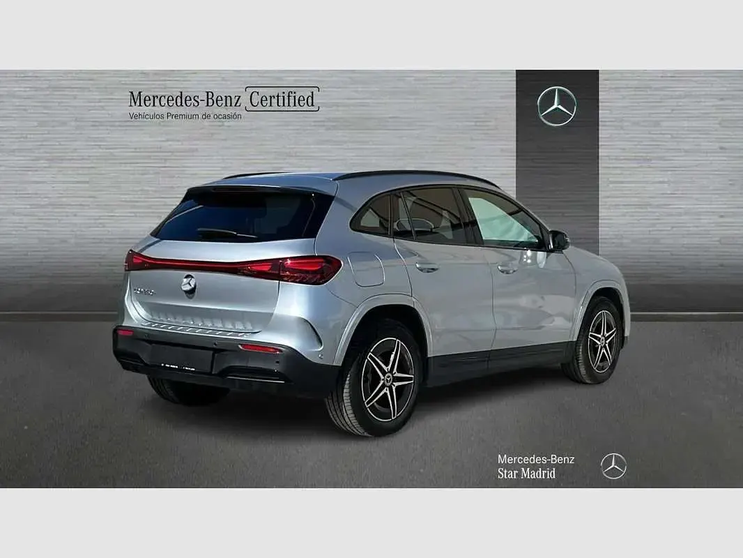 Usado Mercedes EQA250+ 139 kW (190 CV) 2025 Plateado SUV