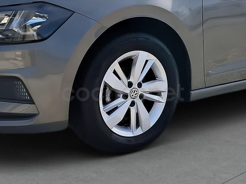 Usado VW Polo Advance 95 CV (69 kW) 2018 Marrón Utilitario