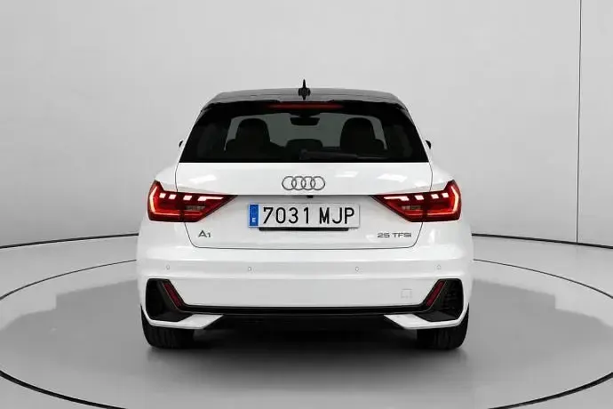 Usado Audi A1 95 CV (69 kW) 2023 SUV
