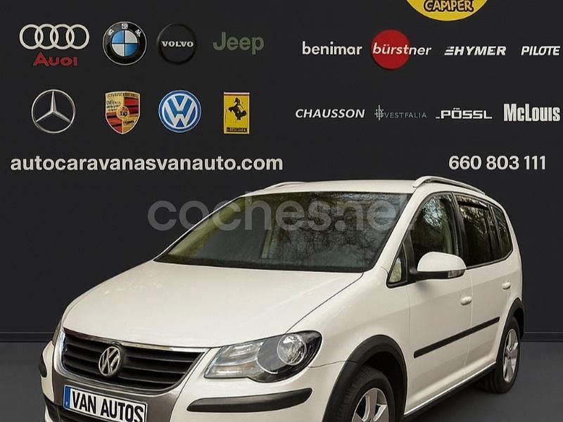 Blanco Usado 2008 VW Touran Highline Monovolumen | 7500 € (Caro) - Imagen 1/4