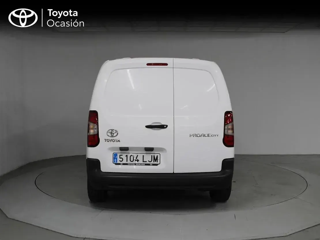 Usado Toyota Proace City City 101 CV (74 kW) 2020 Blanco artic Monovolumen