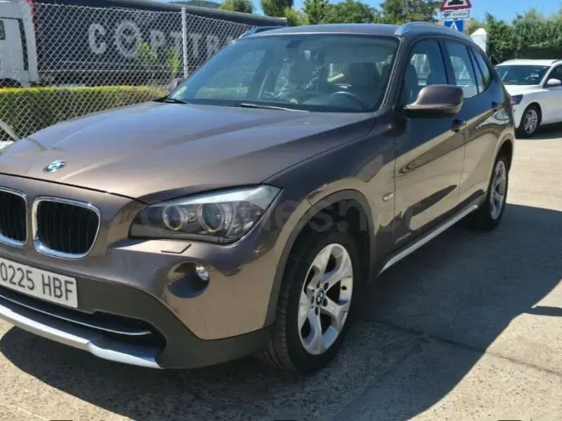 Usado BMW X1 Comfort Edition 177 CV (130 kW) 2011 Beige SUV