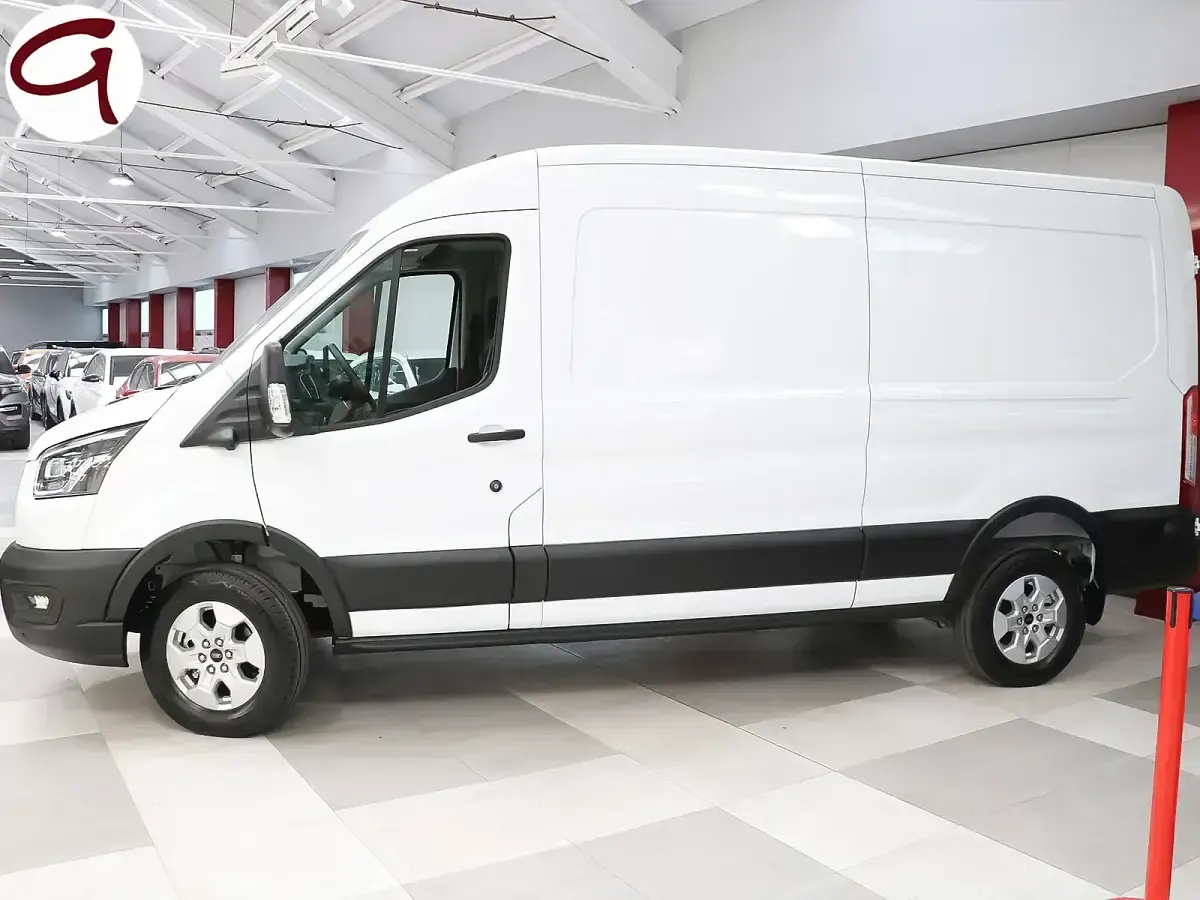 Usado Ford Transit Trend 135 kW (184 CV) 2022 Blanco