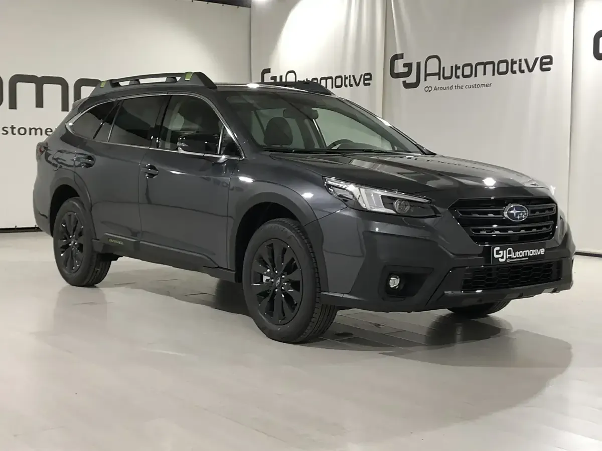 Usado Subaru Outback 169 CV (124 kW) 2023 Gris SUV